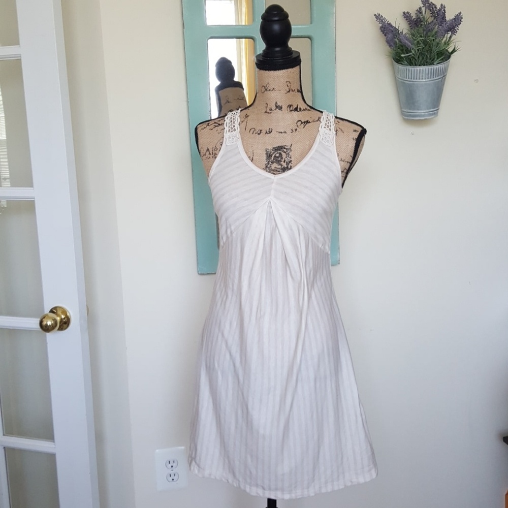Mudd stripped & crochet dress